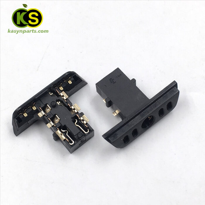 PS5 controller DualSense headphone jack charging port integrated